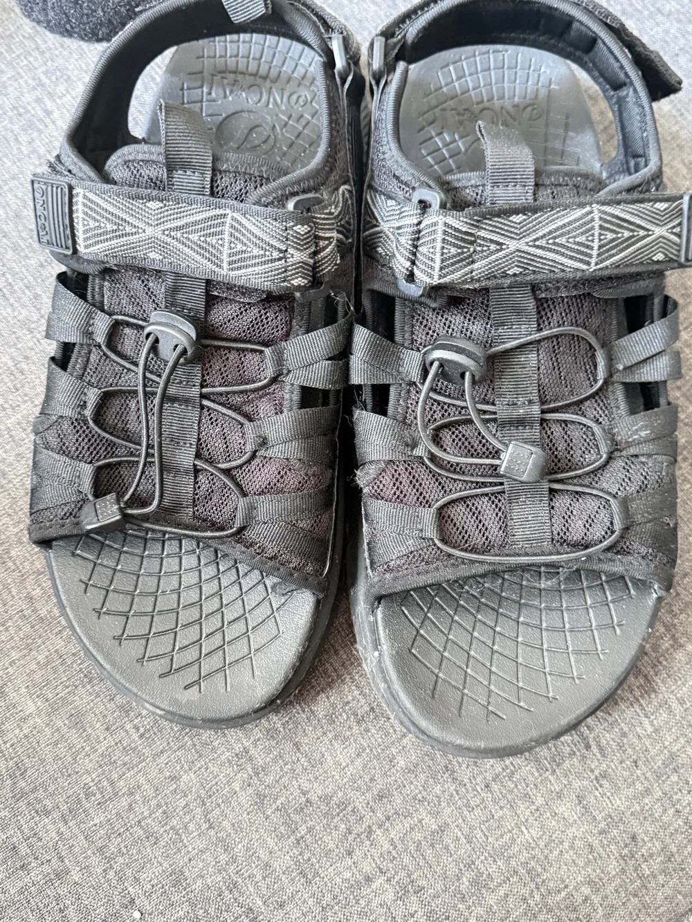 ONCAI men’s sandals 10.5